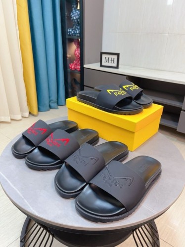 Kicks_Liu F*endi   slippers