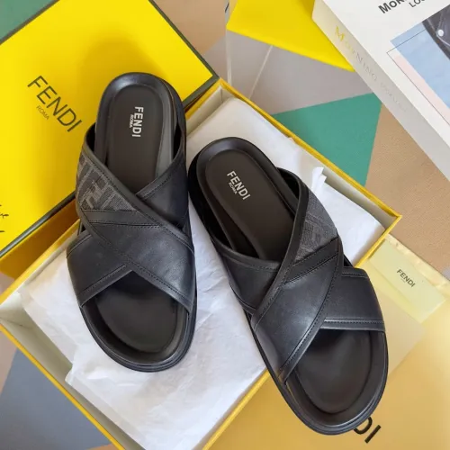 Kicks_Liu F*endi   slippers