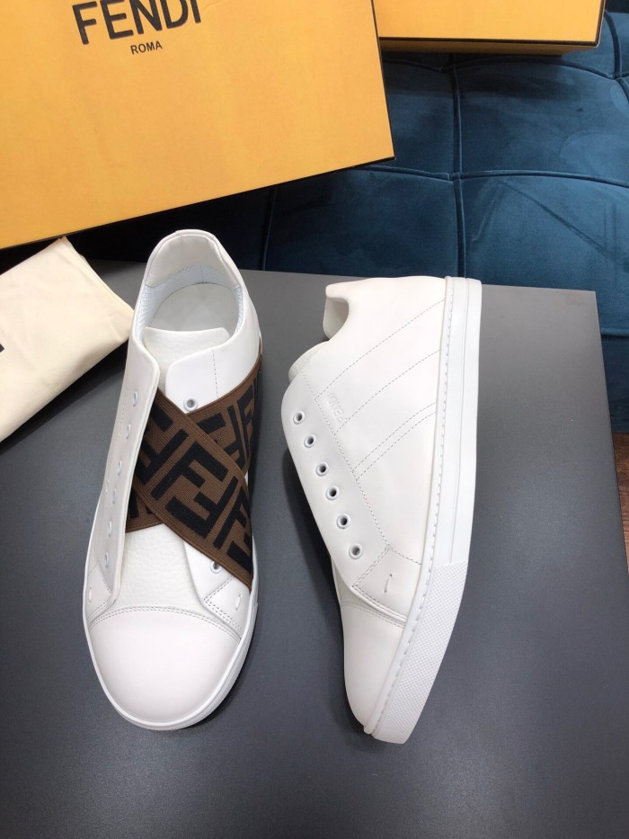Kicks_Liu F*endi  Sneakers