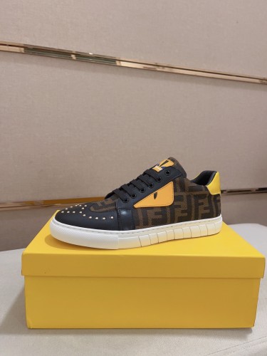 Kicks_Liu F*endi  Sneakers