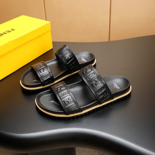 Kicks_Liu F*endi   slippers