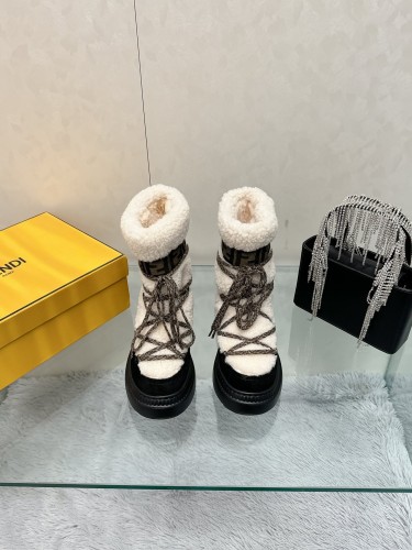 Kicks_Liu F*endi   Sneakers