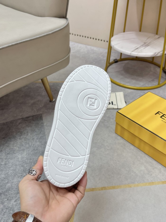 Kicks_Liu F*endi   Sneakers