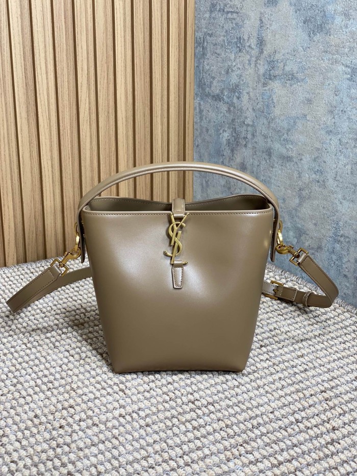 (Kicks Liu)   Y*SL  Crossbody bag Top Quality 17x20x13cm