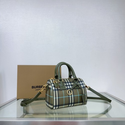 (Kicks Liu) B*urberry  Crossbody bag  Top Quality  18.5x11x12cm