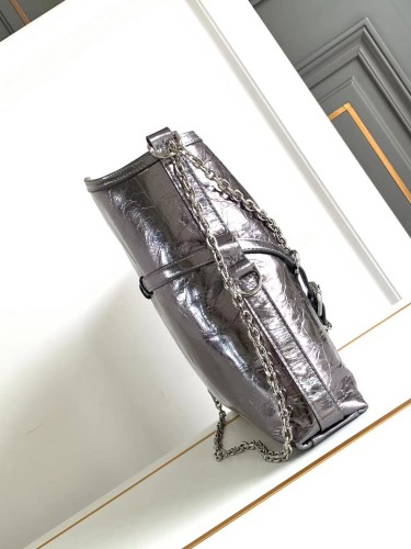 Kicks Liu  G*ivenchy Crossbody bag  Top Quality 40x27x6.5cm