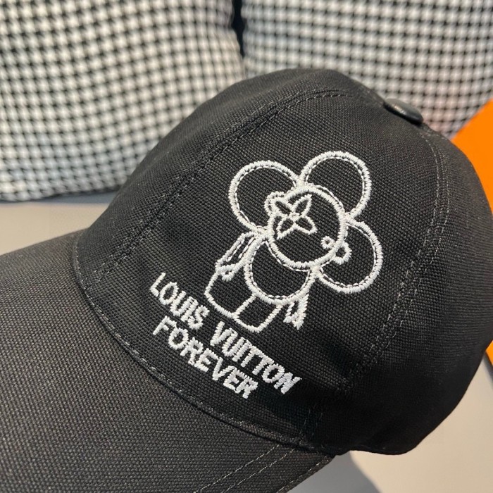 (Kicks Liu) L*ouis V*uitton Hats Top Quality