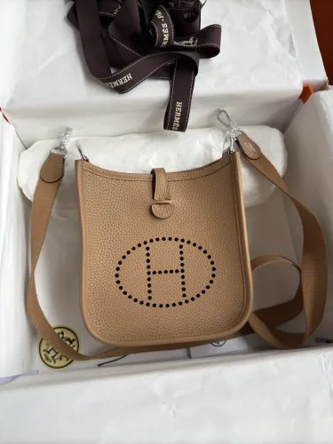 (Kicks Liu)  H*ermes Crossbody Bags  Top Quality 17cm