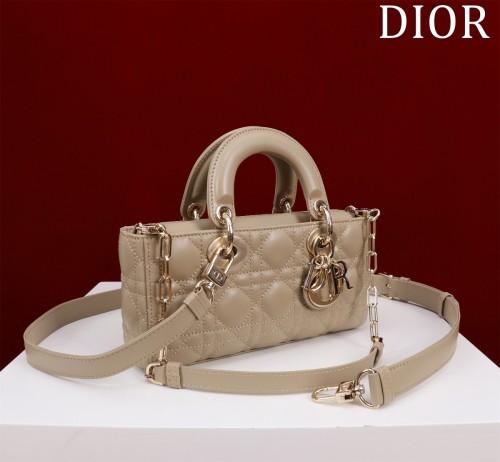 (Kicks Liu)  D*ior  bag  Top Quality  22*12*6.5cm