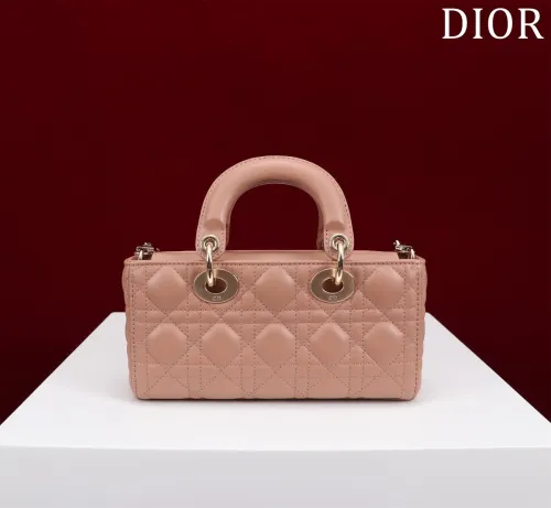 (Kicks Liu)  D*ior  bag  Top Quality  22*12*6.5cm