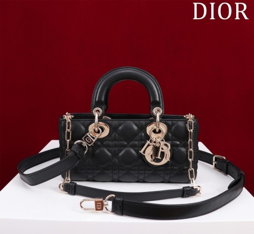 (Kicks Liu)  D*ior  bag  Top Quality  22*12*6.5cm