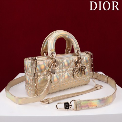 (Kicks Liu)  D*ior  bag  Top Quality  22*12*6.5cm