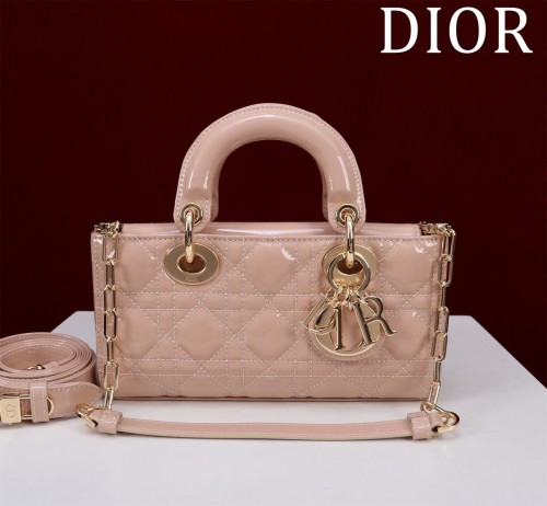 (Kicks Liu)  D*ior  bag  Top Quality  26*13.5*5cm