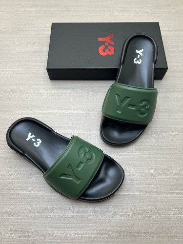 Kicks_Liu  A*didas   slippers