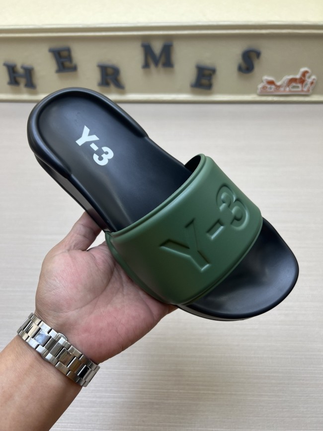 Kicks_Liu  A*didas   slippers