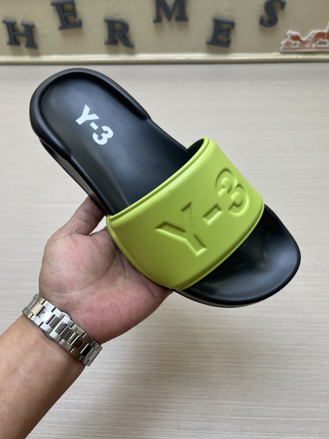 Kicks_Liu  A*didas   slippers