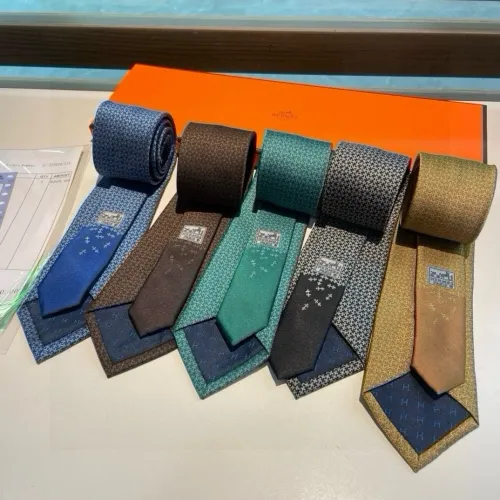 (Kicks Liu) Necktie Top Quality