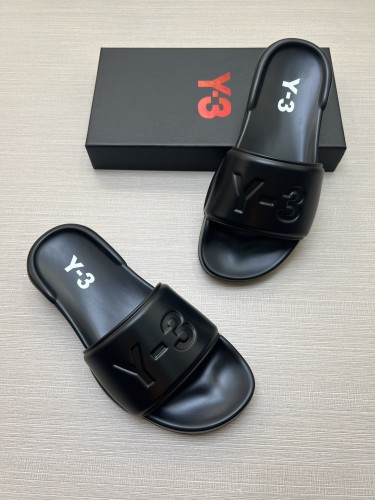 Kicks_Liu  A*didas   slippers