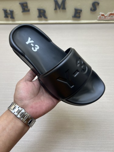 Kicks_Liu  A*didas   slippers