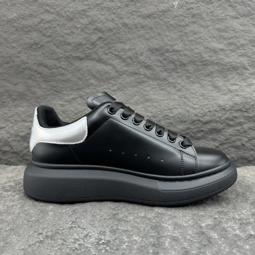 (Kicks Liu)  A*lexander M*cqueen  Sneaker  Top Quality