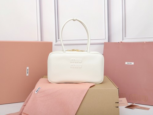 (Kicks Liu)  C*eline  bag  Top Quality 29*17*9cm