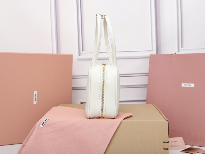 (Kicks Liu)  C*eline  bag  Top Quality 29*17*9cm