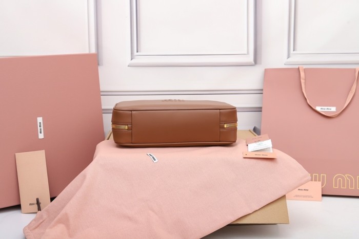 (Kicks Liu)  C*eline  bag  Top Quality 29*17*9cm