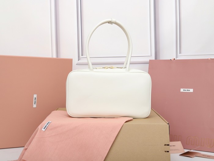 (Kicks Liu)  C*eline  bag  Top Quality 29*17*9cm