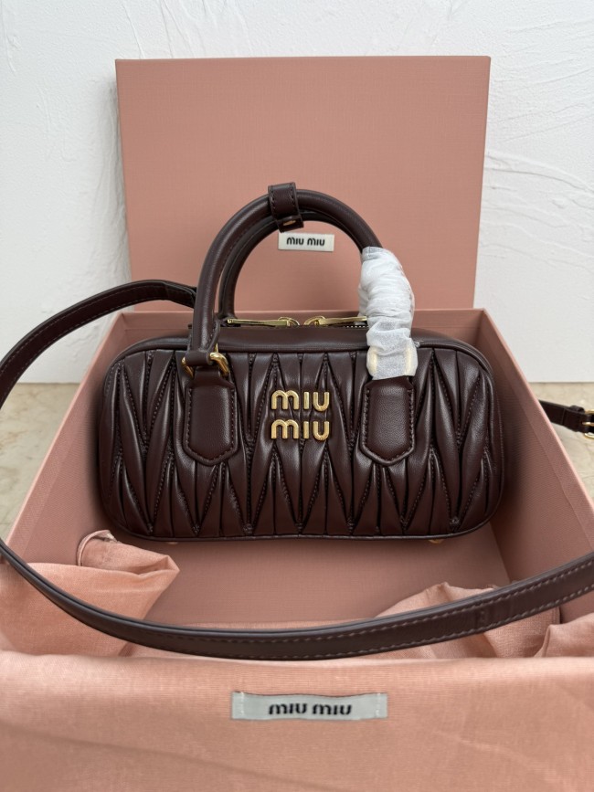 (Kicks Liu)  M*iu Miu  bag  Top Quality  22*10.5*7.5cm