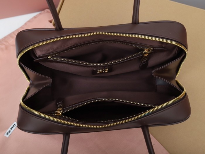(Kicks Liu)  C*eline  bag  Top Quality 29*17*9cm