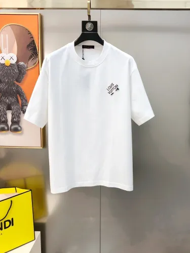 (Kicks Liu) L' ouis V' uitton T-shirt  Top Quality