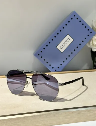 (Kicks Liu)  G*ucci  Glasses  Top Quality