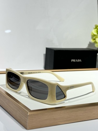 (Kicks Liu)  P*rada  Glasses  Top Quality