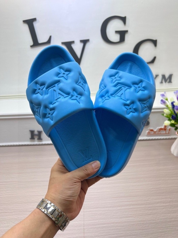 Kicks_Liu  L*ouis V*uitton  slippers