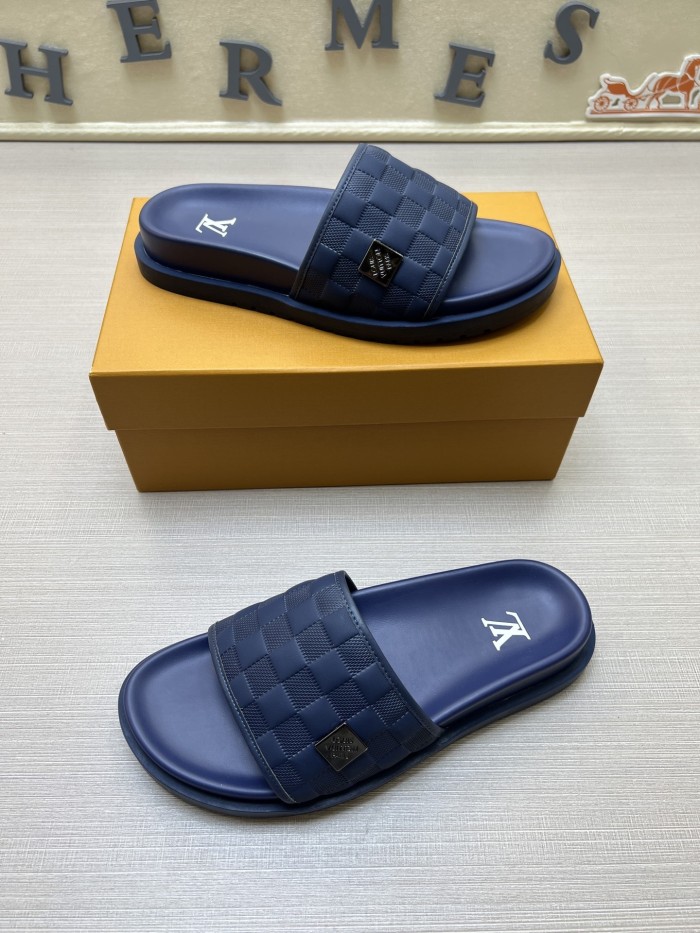 Kicks_Liu  L*ouis V*uitton  slippers