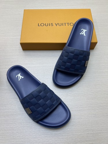 Kicks_Liu  L*ouis V*uitton  slippers