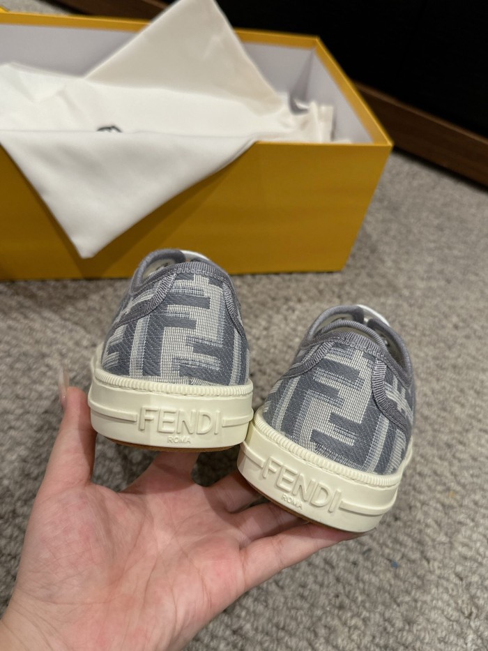 Kicks_Liu F*endi   Sneakers