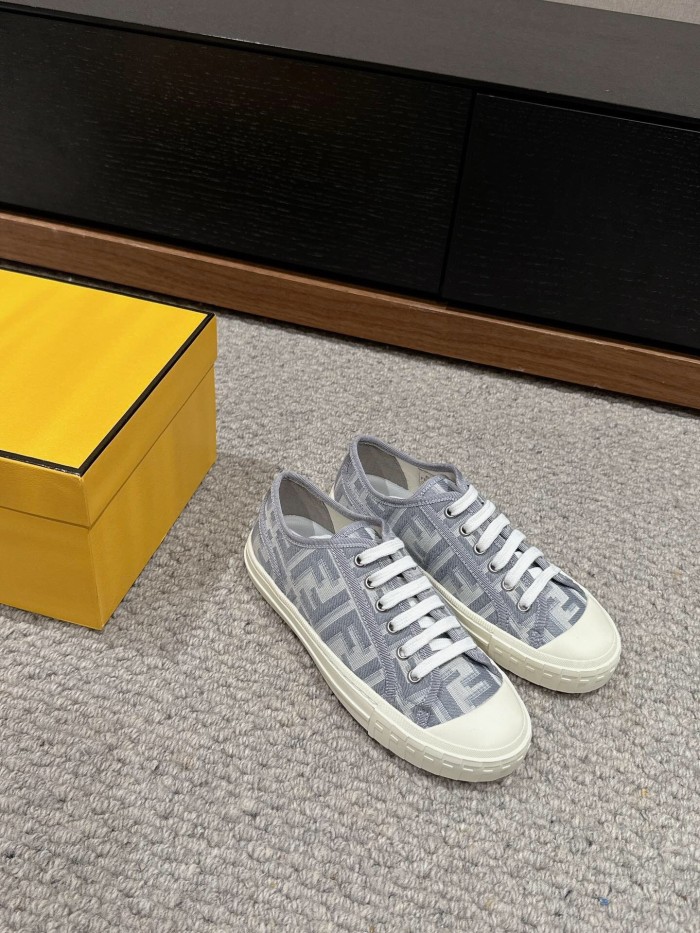 Kicks_Liu F*endi   Sneakers