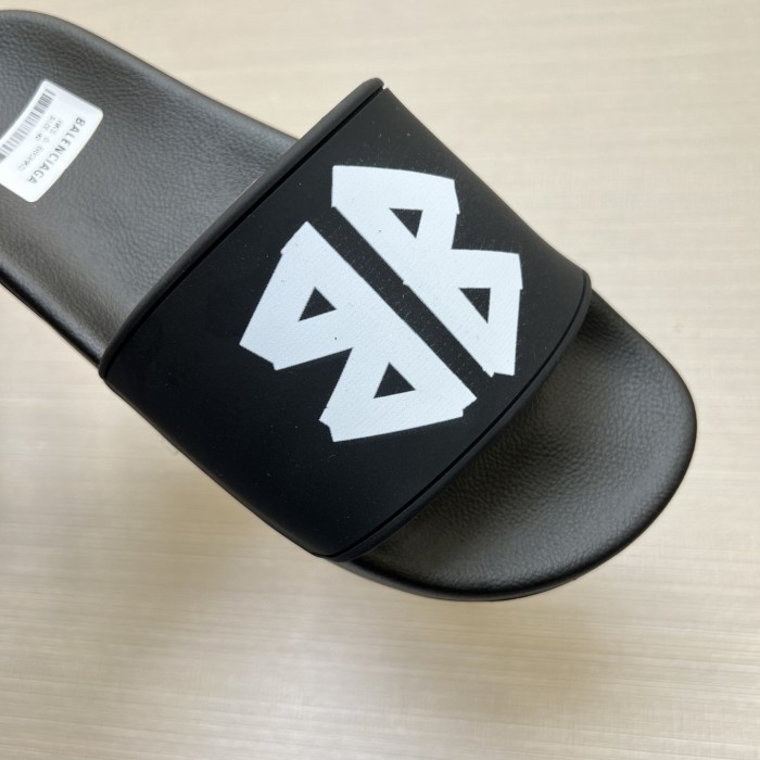 (Kicks Liu) W/M B*alenciaga slippers