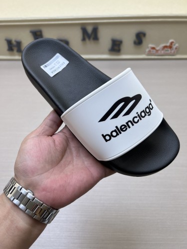 (Kicks Liu) W/M B*alenciaga slippers