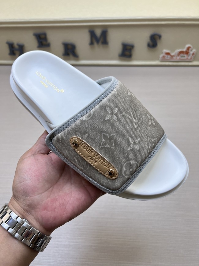 Kicks_Liu  L*ouis V*uitton  slippers