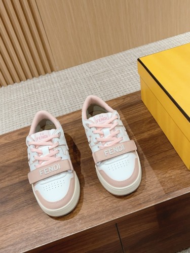 Kicks_Liu F*endi   Sneakers