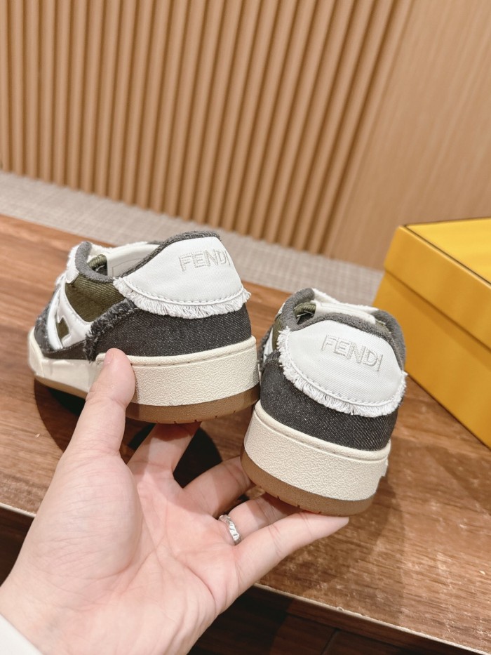 Kicks_Liu F*endi   Sneakers