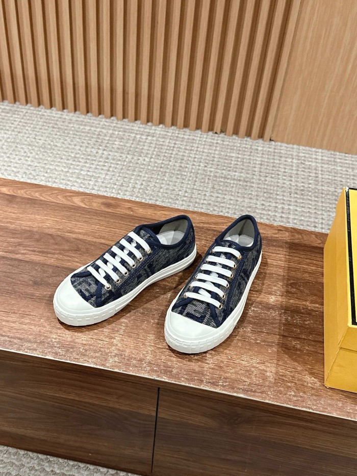 Kicks_Liu F*endi   Sneakers