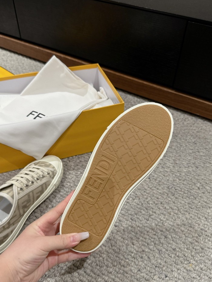 Kicks_Liu F*endi   Sneakers