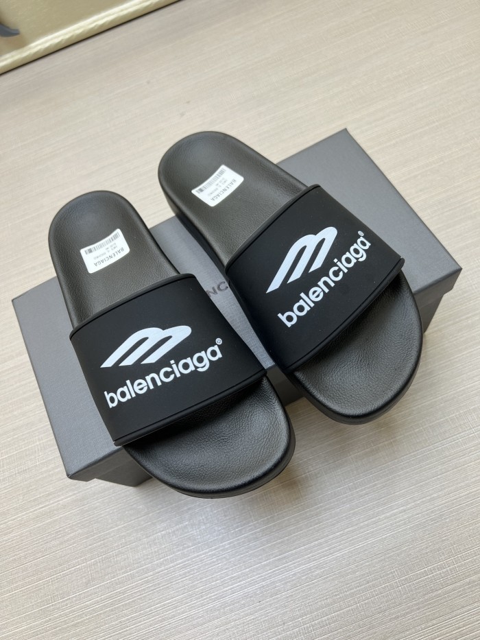 (Kicks Liu) W/M B*alenciaga slippers