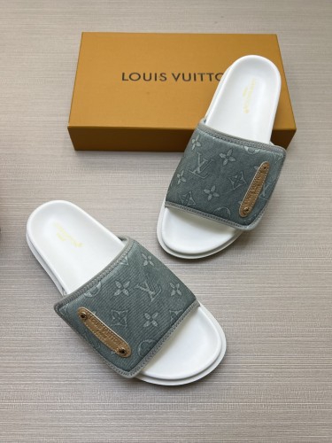 Kicks_Liu  L*ouis V*uitton  slippers