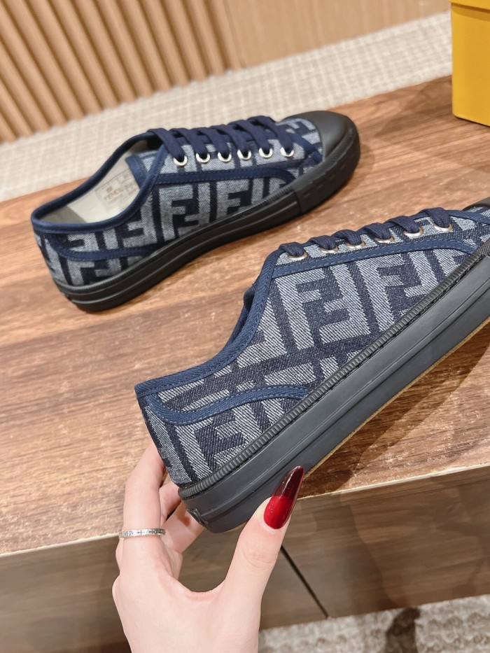 Kicks_Liu F*endi   Sneakers