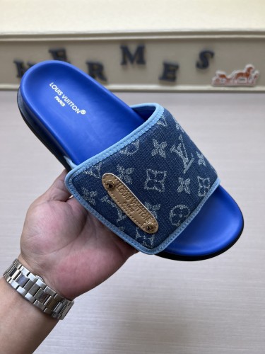 Kicks_Liu  L*ouis V*uitton  slippers