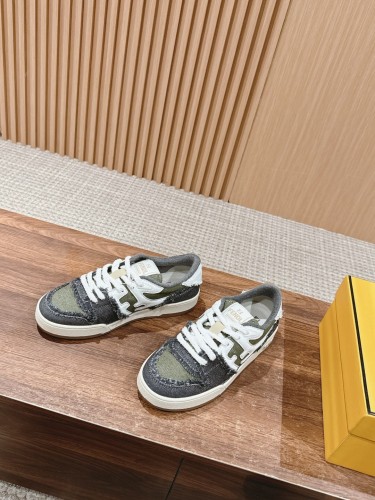 Kicks_Liu F*endi   Sneakers